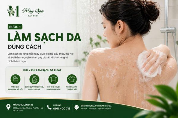 Làm sạch vùng da lưng bị mụn