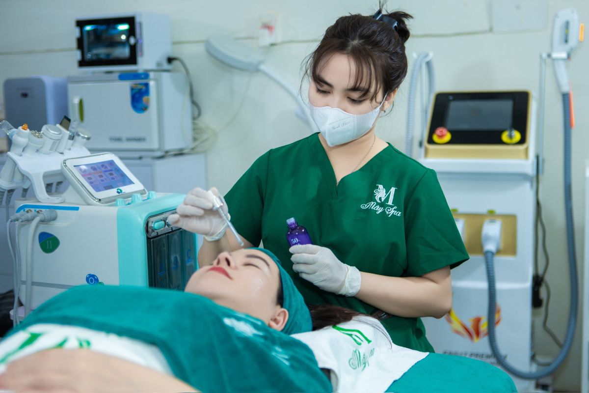 Mây spa - Địa chỉ spa nặn mụn uy tín